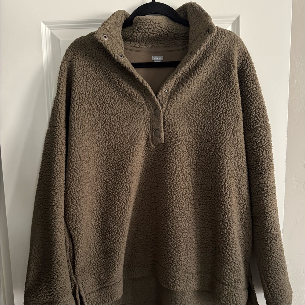 Aerie Oversized Sherpa Pullover